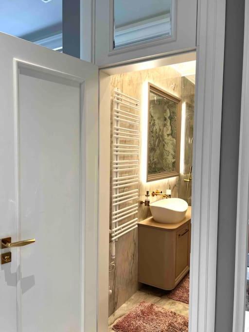 Studio Apartment In The Center Of Riga Dış mekan fotoğraf